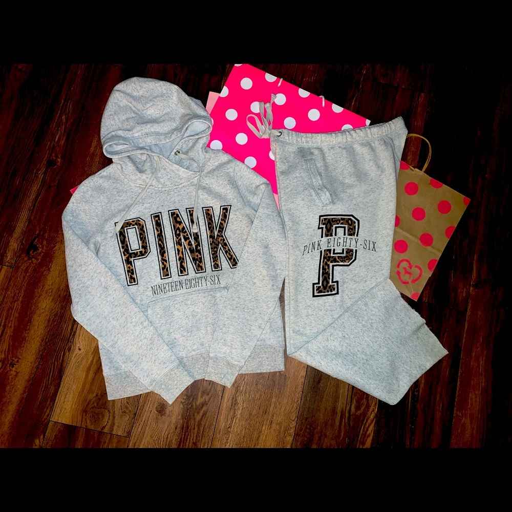 VS PINK size XS/S RARE HTF Marl Grey Leopard Logo Set.